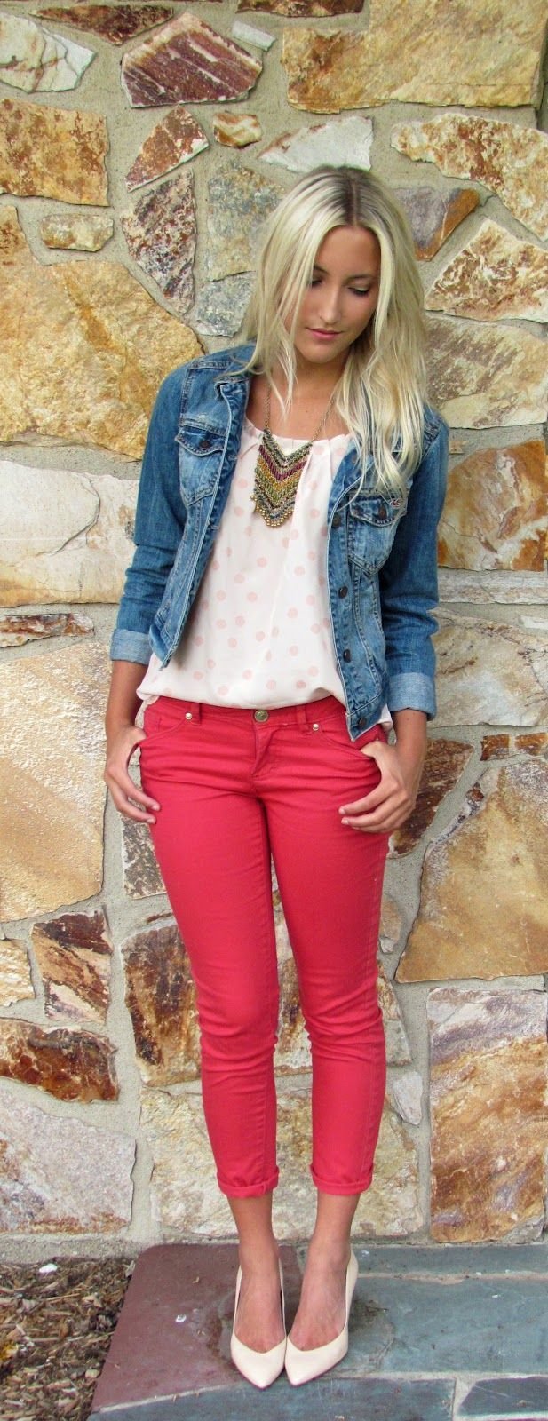 what type of pants to wear with jean jacket