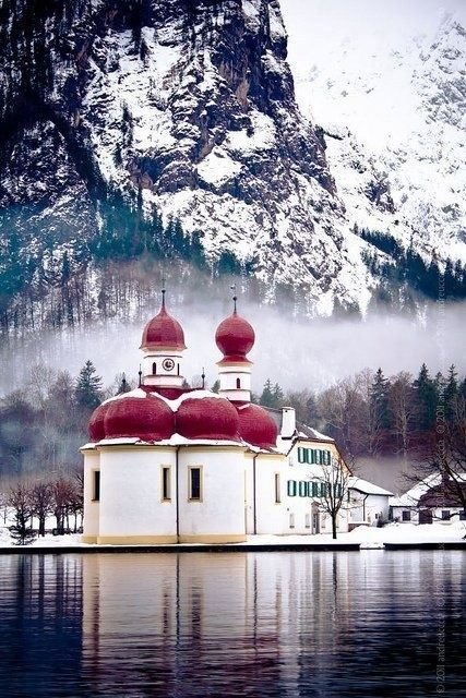 37) Lake Königssee & St. Bartholomew´s Church