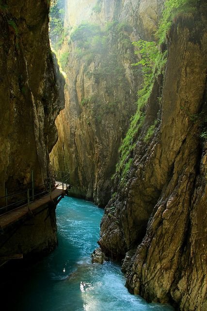 50)Mittenwald, Bavaria, Germany.