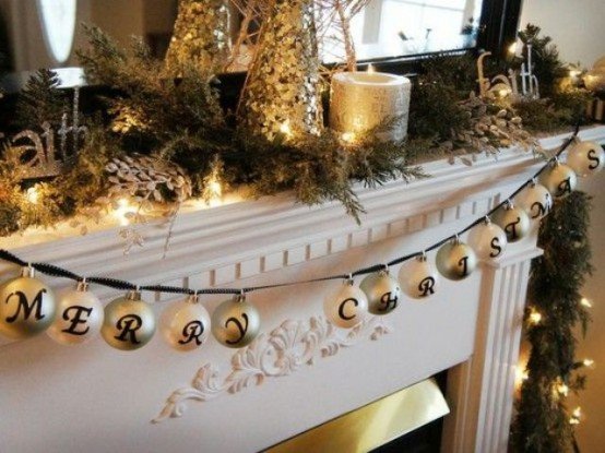 Glittering Black And Gold Christmas Decoration Ideas