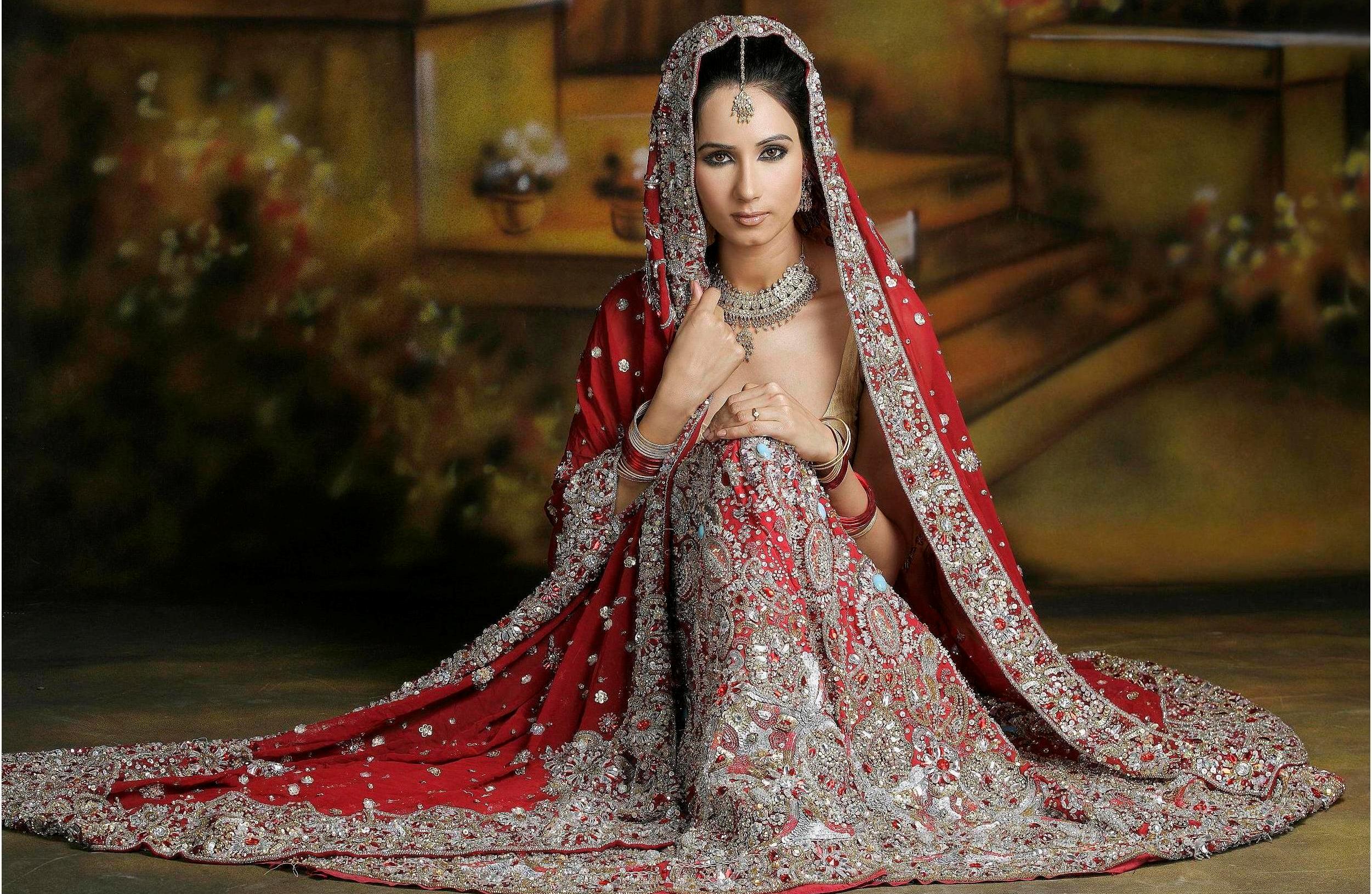 Indian Bride Dress Idea And Inspiration
