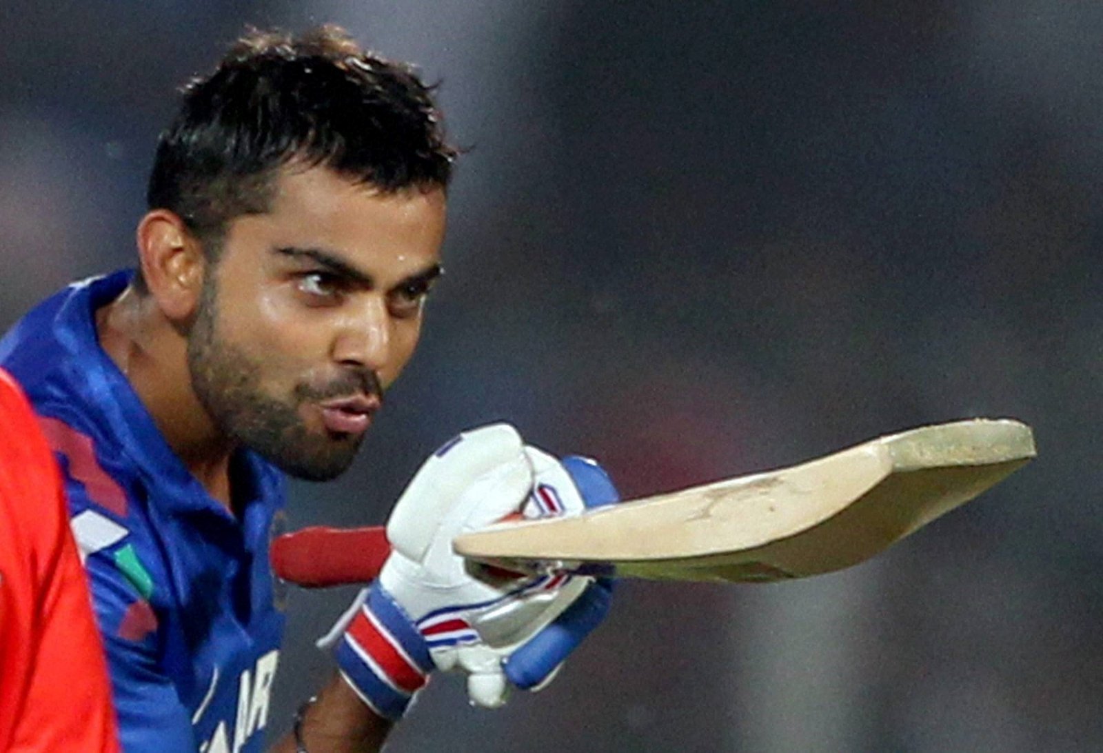 35 Virat Kohli Cool Pictures