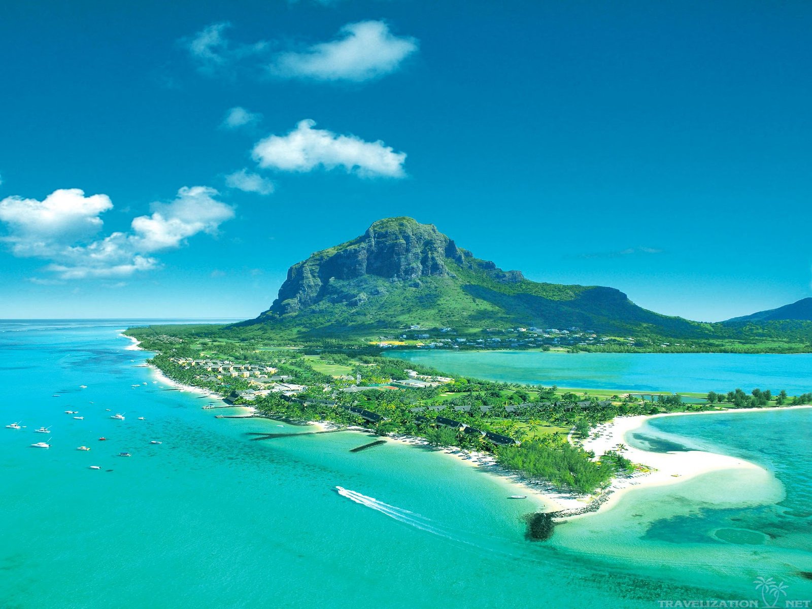 Must Visit Mauritius This Holiday Season