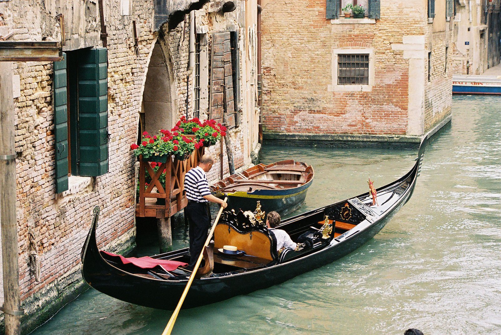 must-visit-venice-the-ultimate-honeymoon-destination