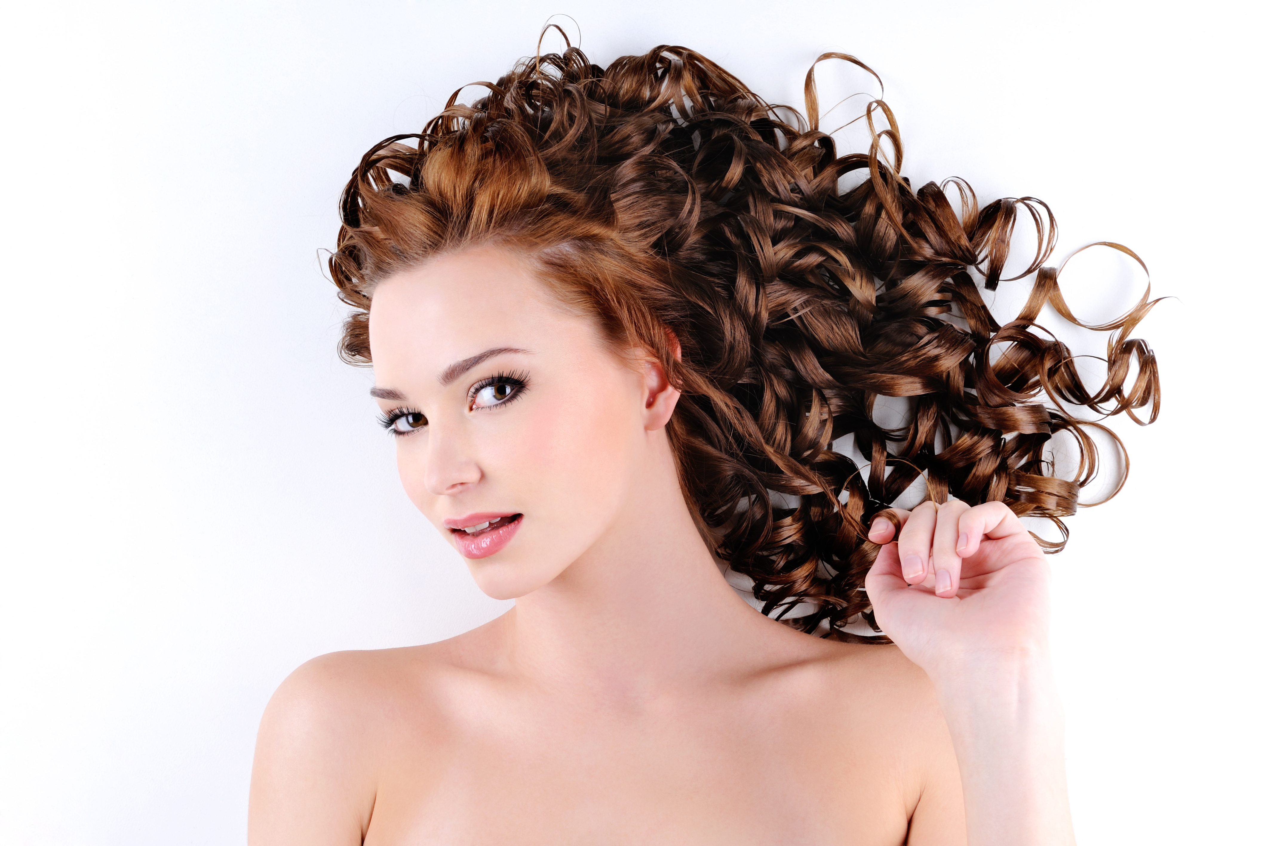 30 Best Curly Hairstyles For Women