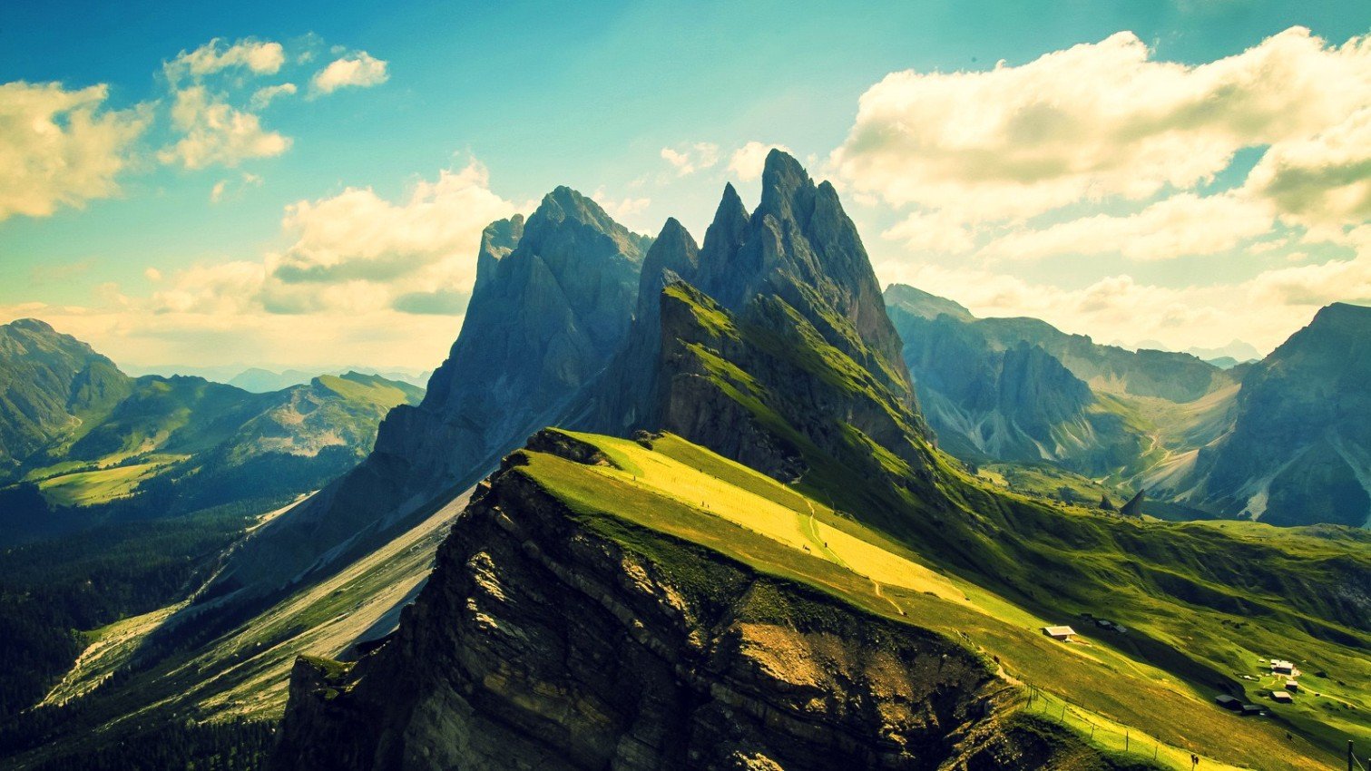 30 Wonderful Desktop Backgrounds