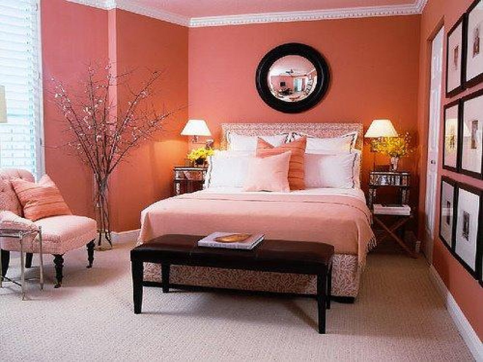 Design Ideas For Decorating A Large Bedroom