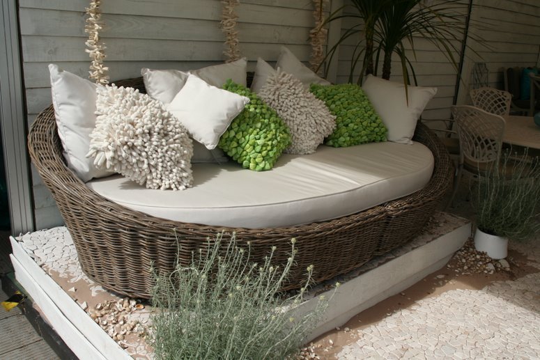25 Stunning Garden Furniture Inspiration