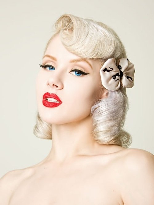 Classic And Vintage Retro Hairstyles
