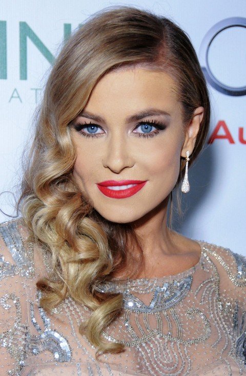Classic And Popular Side Hairstyles To Try Now