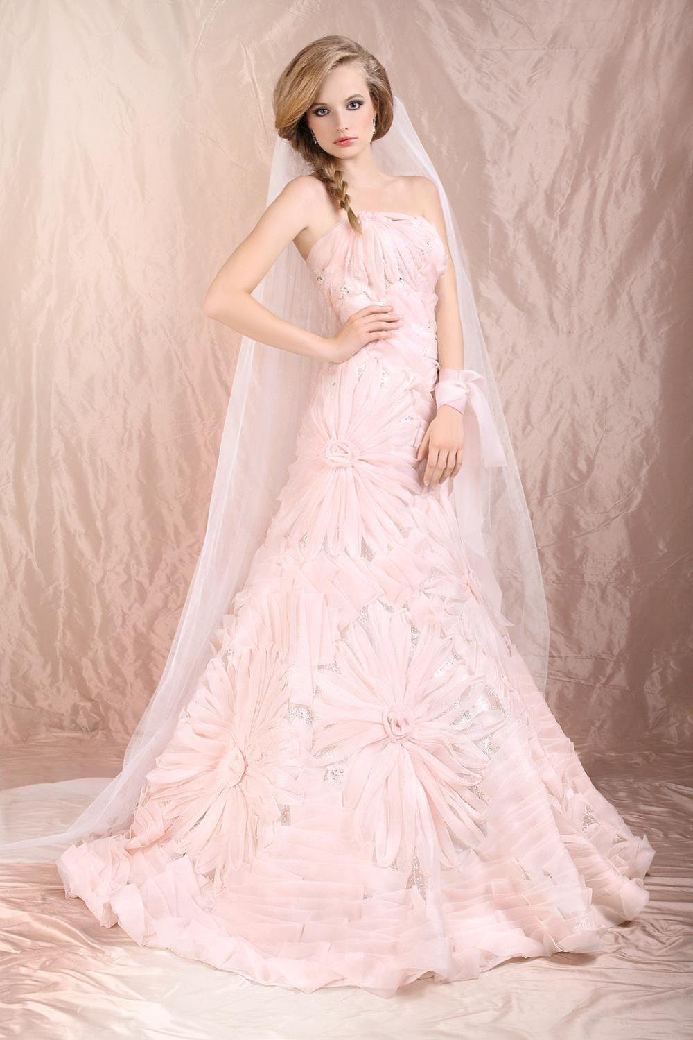 timeless-and-classy-blush-wedding-dresses