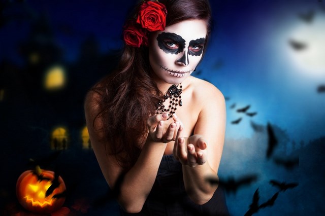 Halloween Makeup For Women To Look Scary