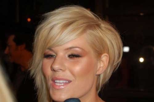 20 Gorgeous Asymmetrical Bob Hairstyles To Try