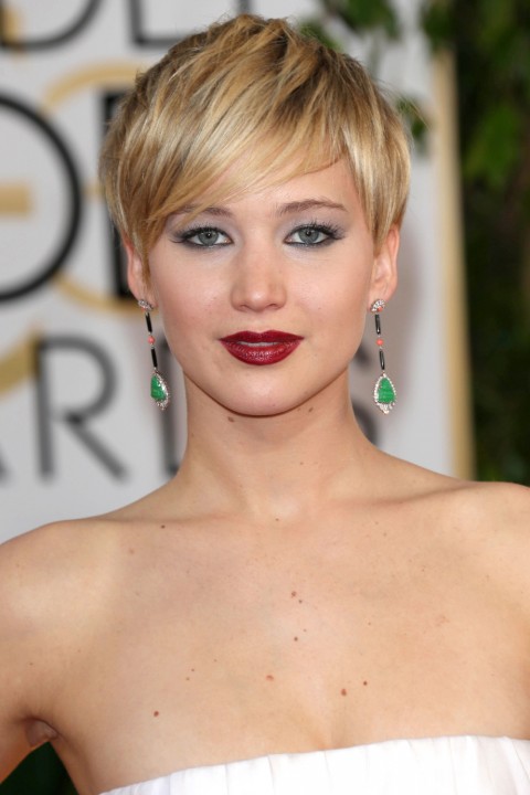 40 Classic Short Hairstyles For Round Faces