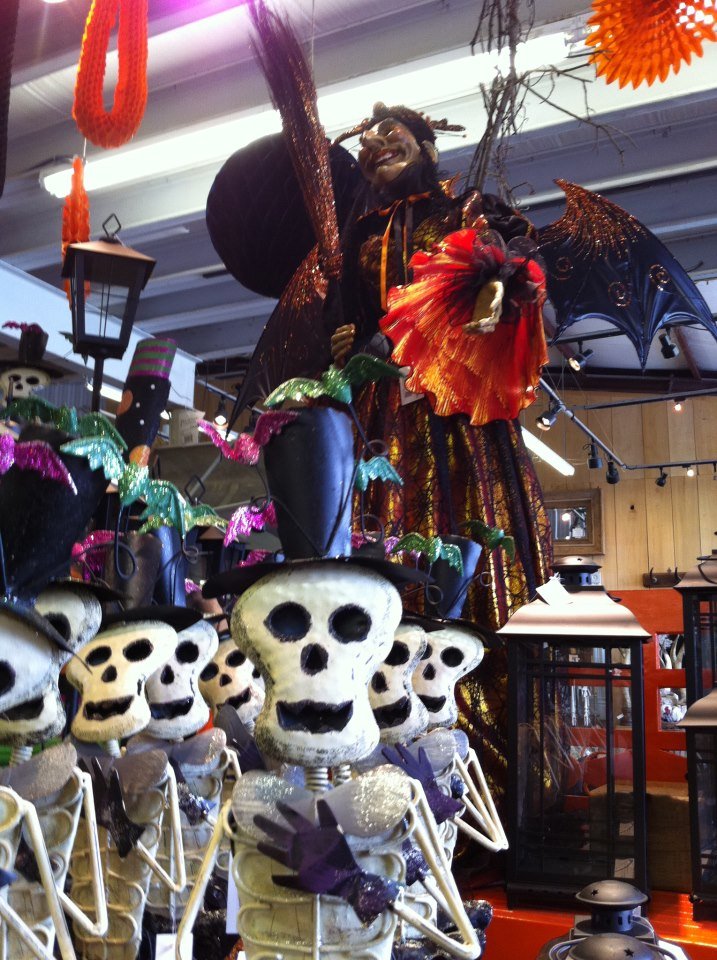 50 Awesome Halloween Decorations to Make This Year 50 Awesome Halloween Decorations to Make This Year