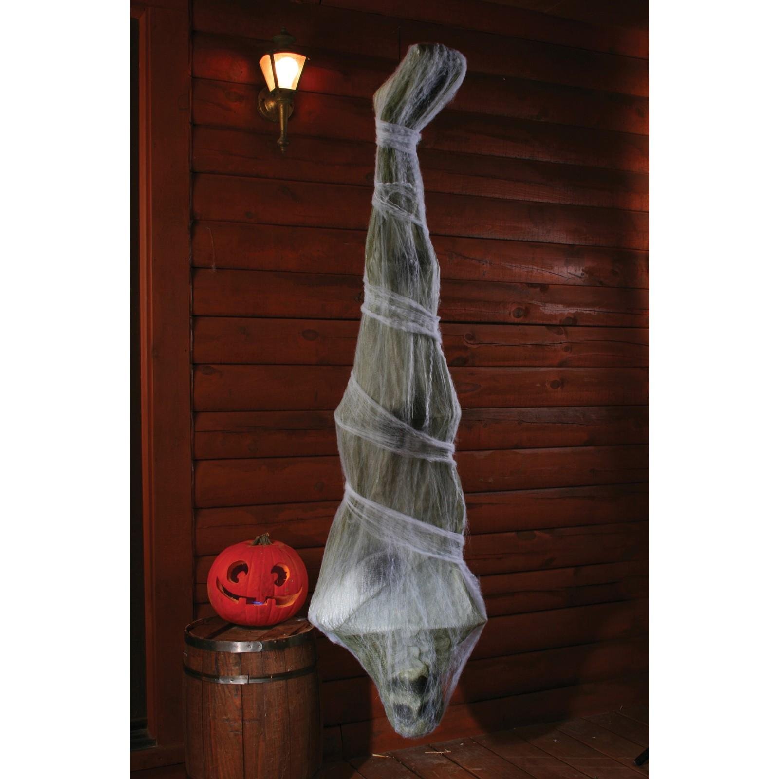 Hanging Halloween Decorations
 50 Awesome Halloween Decorations to Make This Year