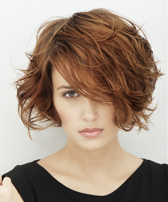 40 Beautiful Short Hairstyles For Thick Hair