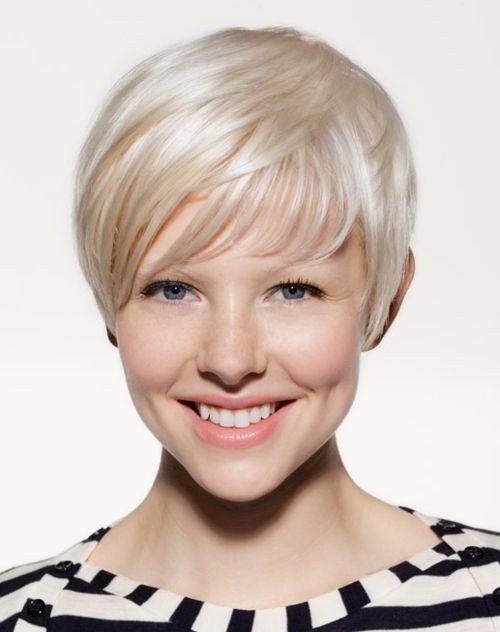 50 Elegant And Charming Short Hairstyles For Women
