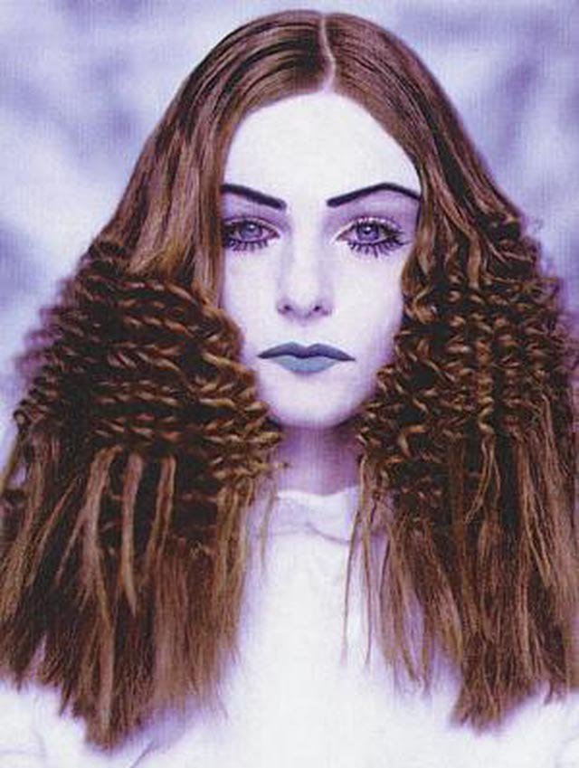 22 Spooky And Crazy Hairstyles For Halloween