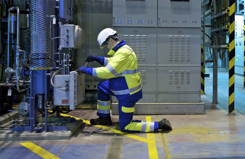 Safety Rules For Working With Electrical Equipment safety-rules-for-working-with-electrical-equipment