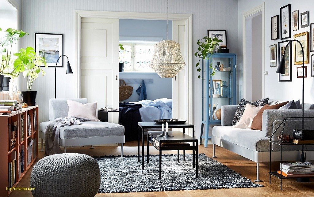 the-difference-between-a-lounge-and-a-living-room