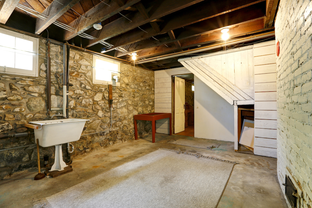 Tips To Keep Your Basement Dry Without Basement Waterproofing