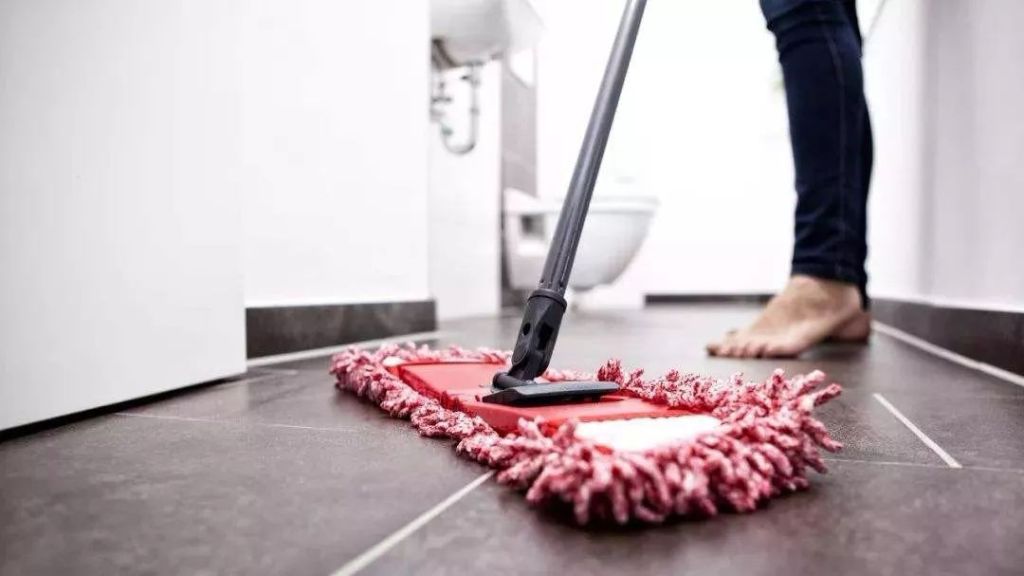 Tips To Balance Your Tile Floor Mopping Budget