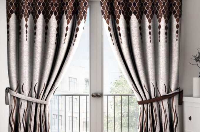 Top Tips to Choose Fab Fabric for Your Curtains