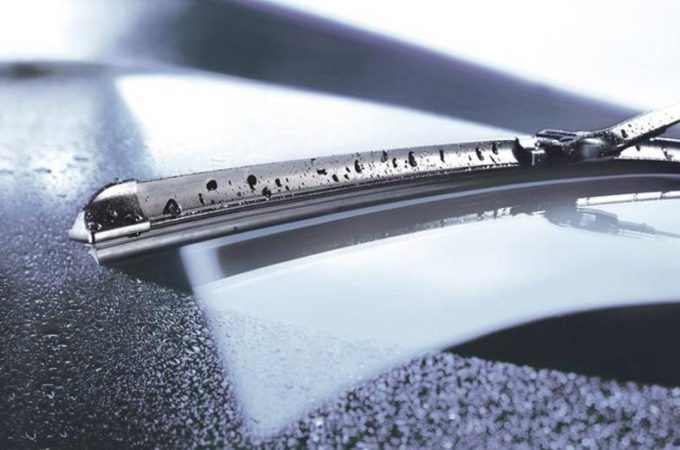 Planning to Buy Windshield Wiper Blades? Things You Need to Understand