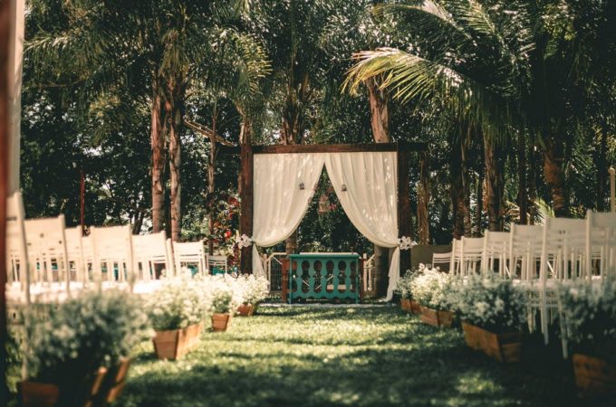 How to Throw the Perfect Backyard Wedding