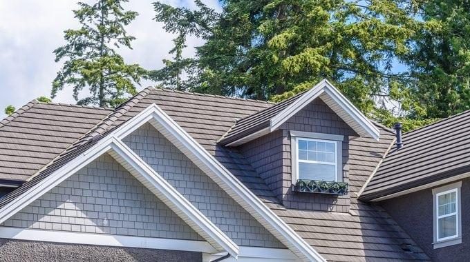 Warning Signs You Need New Roofing for Your House