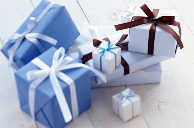 Smart Gift Choices for Men on Weddings