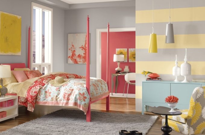 How to Decorate Bedroom Walls for Kids & Teenagers