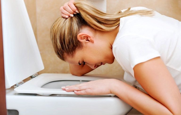 How to Tell the Difference Between Anorexia Nervosa and Bulimia Nervosa ...