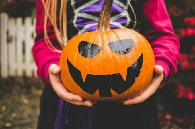 How to Handle Halloween on a Tight Budget