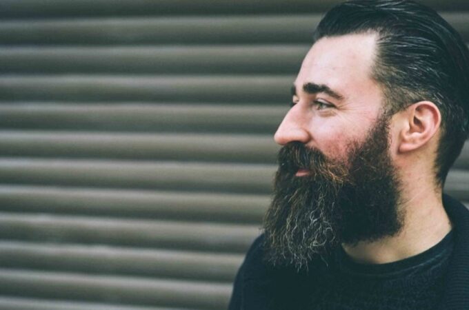 How to Grow a Natural Beard