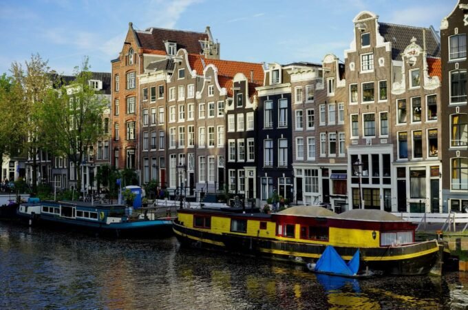 Travel Tips for Making the Most of Your Time in Amsterdam