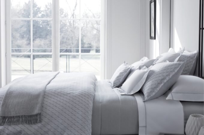 Tips to Choose Luxury Bedding and Linen For Your Bedroom