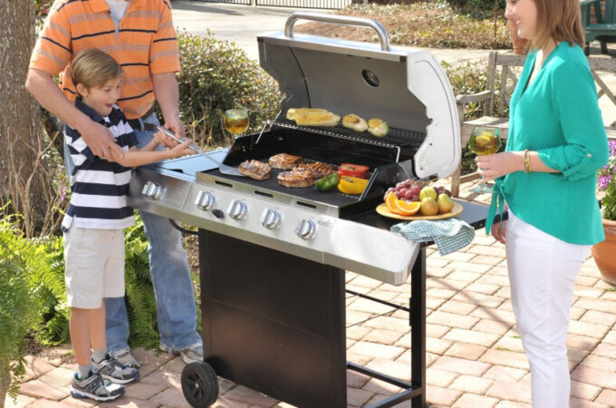 Gas Grills are comfortable and very easy to use