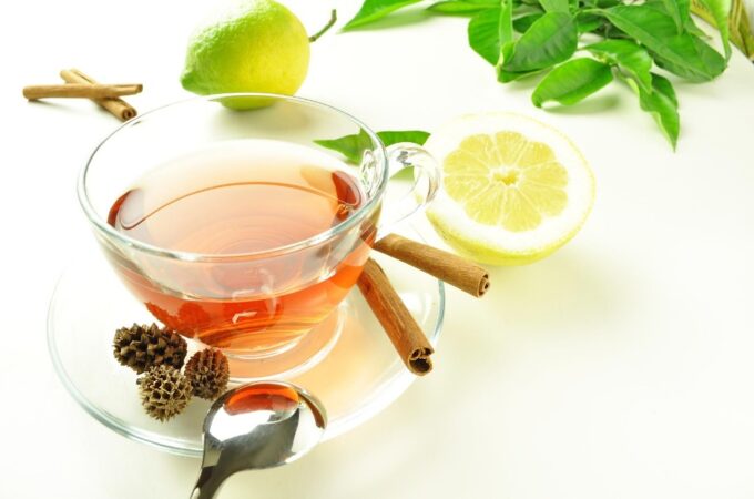 6 Different Types of Herbal Teas and Their Many Health Benefits