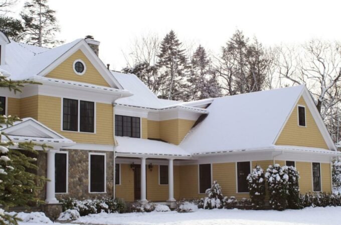 10 Maintaining Home Tips for This Coming Winter