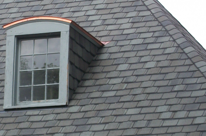 How To Know if Your Asphalt Shingle Roof Needs to Be Replaced: Signs Your Roof is Old & Damaged