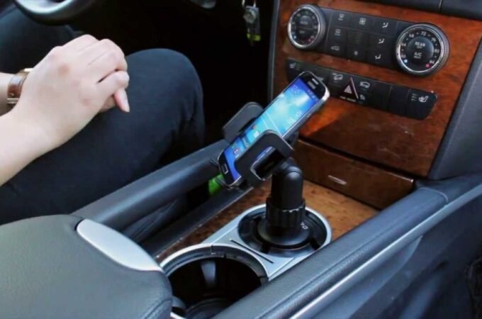 How to Choose Best Cup Holder Phone Mount