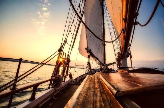 9 Best Locations for Sailing in the US