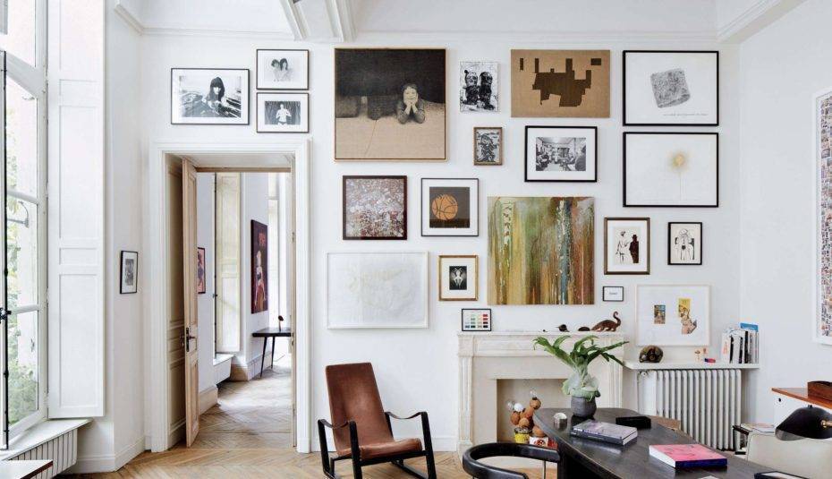 7 Cool Temporary Decor Ideas To Style Up The Walls Of Your Rental