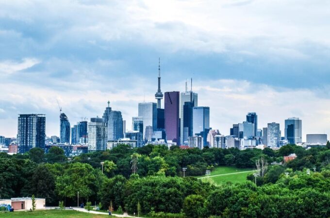 5 Best Neighborhoods in Toronto for Families