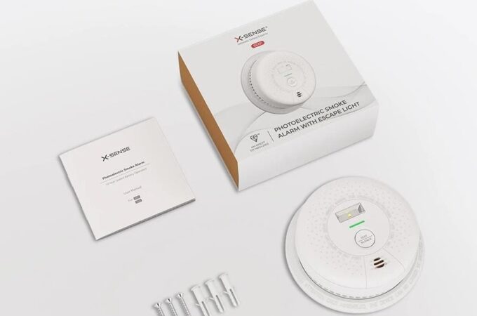 Choosing the Best Smoke Detector for Home Safety