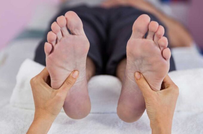 What is the Best Way for Diabetic Patient to Prevent Cold Feet