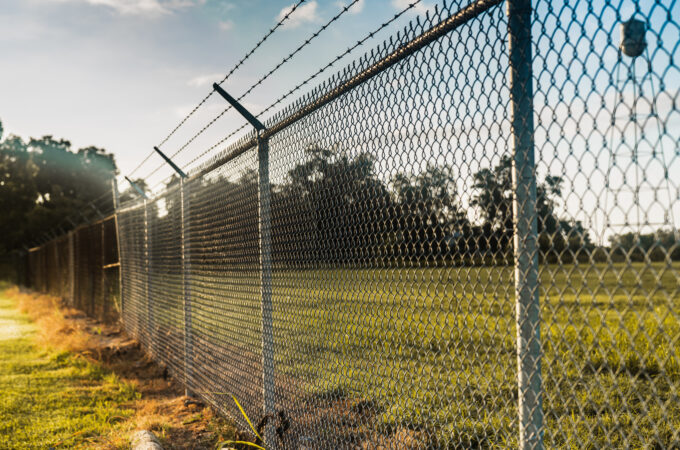 Homeowner Fencing Tips: How To Cover Your Whole Lot While On A Budget