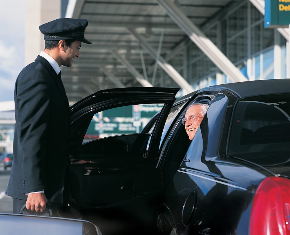 car service to the airport